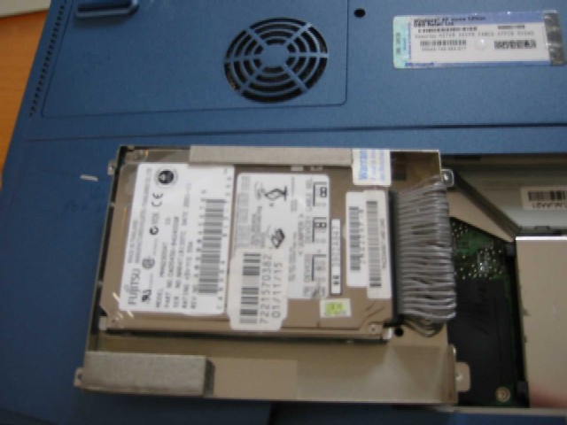 advent-laptop-change-hard-drive-specifications.jpg